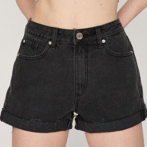 Garage Mom Shorts-Black